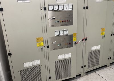OCR RHONE ALPES site chimique en Auvergne Rhône Alpes est missionné pour remplacer et installer 2 chargeurs Salicru DC power S modulable et 1 convertisseur CET power.
